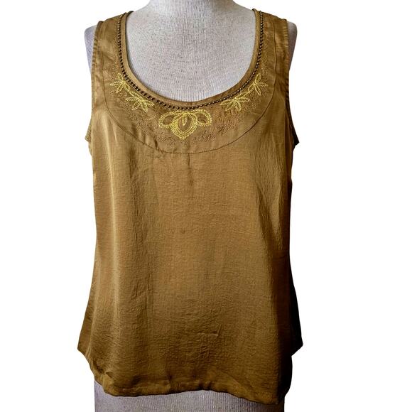 Eddie Bauer Tops - Eddie Bauer Olive Green Sleeveless Beaded Detail Blouse Size Medium
